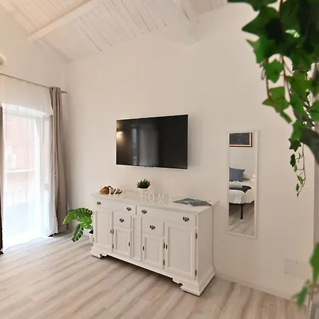 Izzhome The Breeze Cagliari Exterior photo
