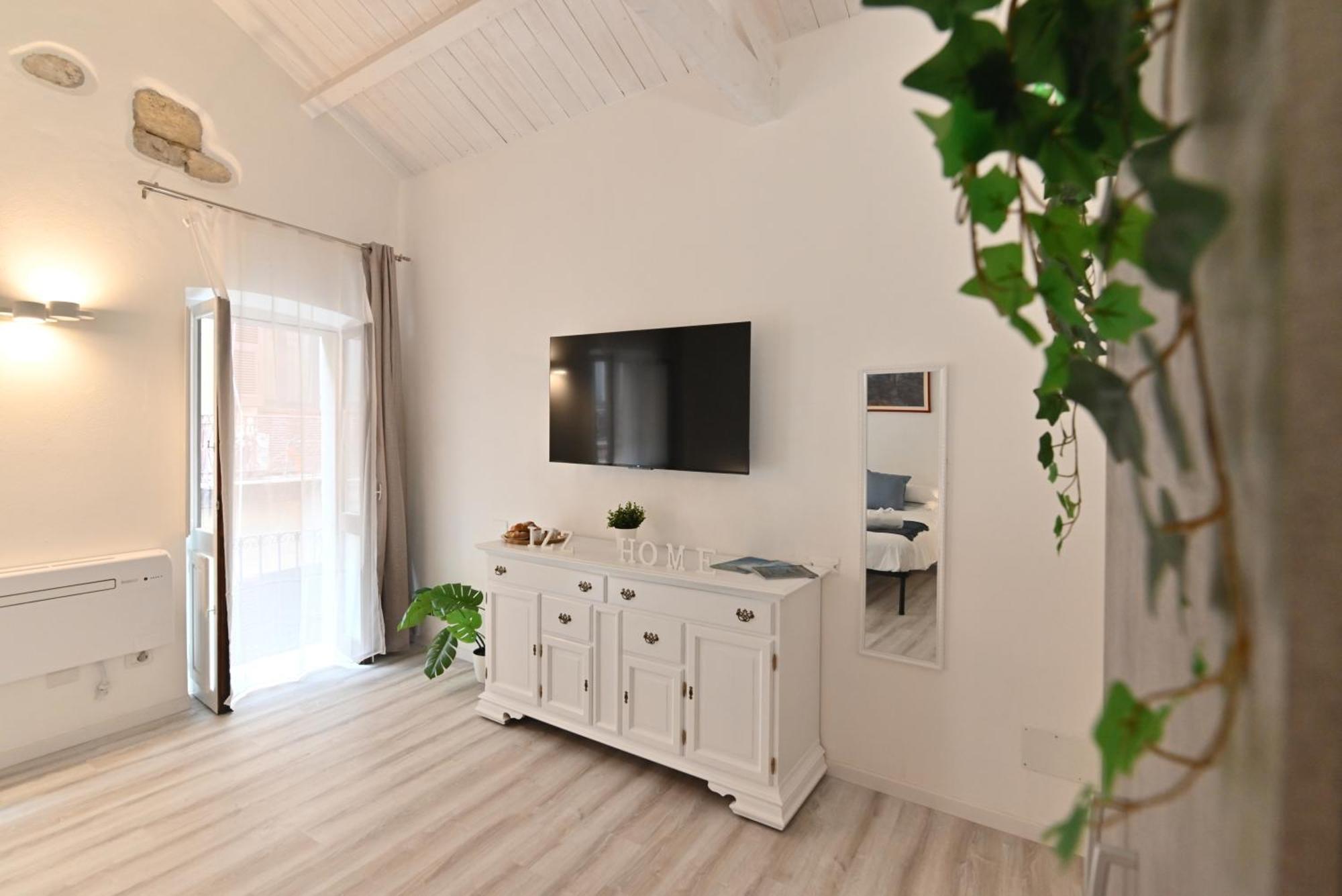 Ferienhaus Izzhome The Breeze