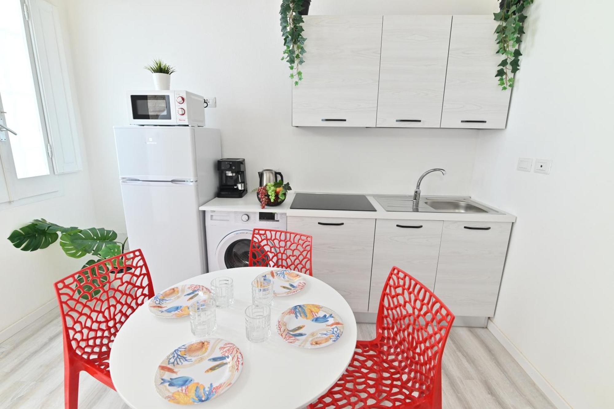 Izzhome The Breeze Cagliari